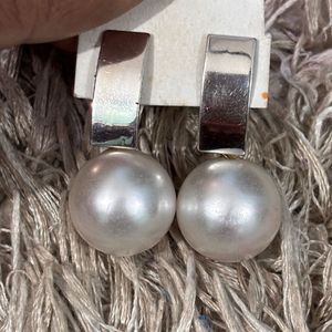Pearl Drop Earrings