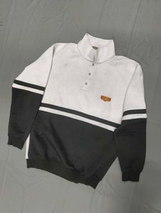 Stylish Black & White Pullover