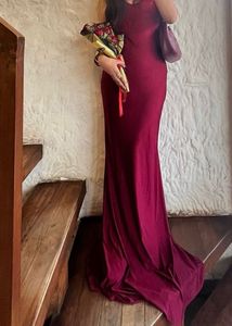 Elegant Burgundy Bodycon Gown backless dress