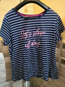 BOGO 🎁 Buy One Get 1 Free🎁Striped Tee XL/ XXL