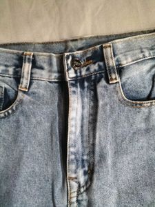 Straight Jeans