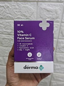 Derma Co Vitamin C Serum