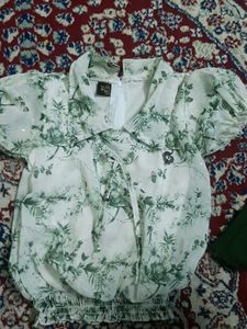 Girls' Floral Top &amp; Green Skirt Set