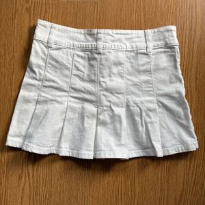 Y2K White Pleated Mini Skirt