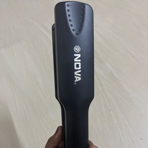 Brand New Nova Hair Straightener