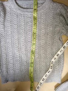 BOGO🎁Buy One Get 1 Free🎁Gray Knit Sweater