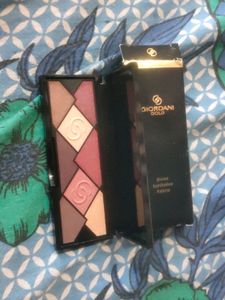 Oriflame Divine Eyeshadow Palette