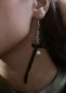 &#39;Bow &#39;Down To Me Earrings