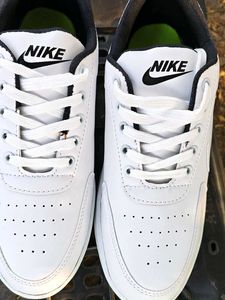 Nike White Casual Shoes