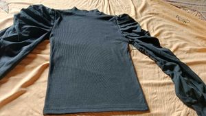 Black Puff Sleeve Top
