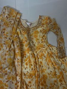 Floral Anarkali Kurta