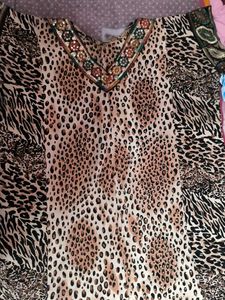 Woman Short Cotton Kurti With Colour Full Lase