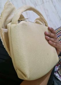 Bow Elegant Clutch