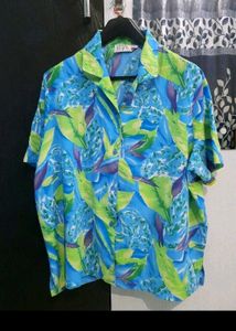Resort Shirt Womens