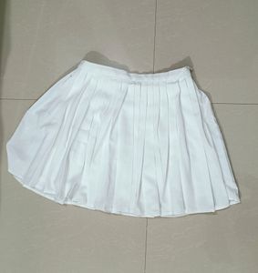 Forever 21 White Skirt