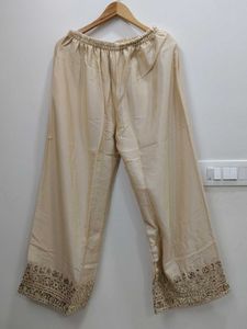3 Pc Pakistani Suit Set