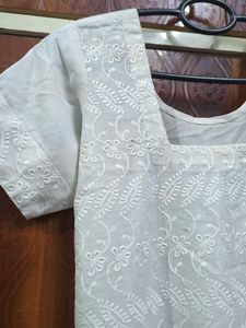 white Chikankari kurta