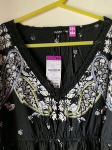 A Line Black Dress With Long Sleeves