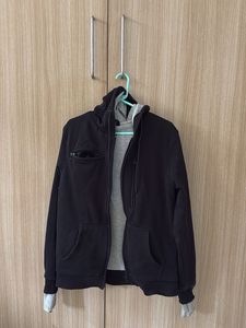 Nobero Travel Hoodie