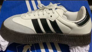 Adidas Samba Classic Sneakers