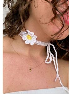 Crochet Flower Chocker 🌼