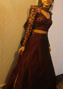 Wine lehnga