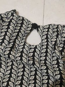 Printed Sleeveless Top
