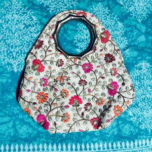 Embroidered Floral Handbag