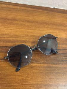 Geometric Sunglasses - Stylish -from Phuket