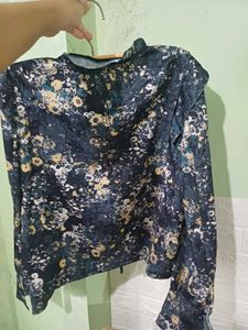 Korean Top