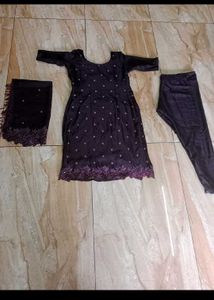 Elegant Embroidered Salwar Kameez