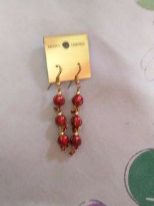 A Brilliant Bangle With Earrings😍😍