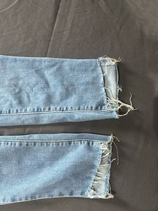 Levi&#39;s 721 High Rise Skinny Jeans - Size 25