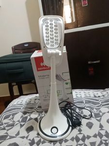 Havells Moderna 4.5 W Portable LED Lamp