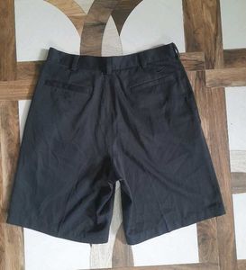 PREMIUM BLACK NIKE GOLF SHORTS