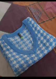Tokyo Talkies Trending Sweater Vest
