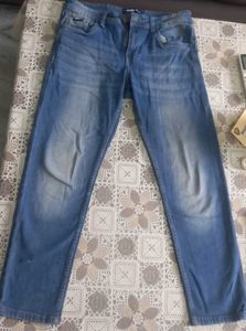 Straight Fit Jeans