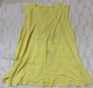 Minnie Mouse Graphic Tank