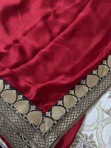 Pure silk Vintage Deep red Banarasi saree