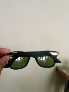 Sunglass