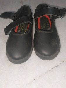 School Black Shoes