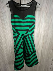 🖤 Stylish Green & Black Party Dress