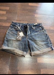 NEW WITH TAG - Denim Shorts