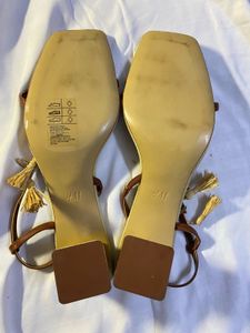H&amp;M Heeled Sandals
