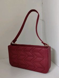 Classy Maroon Shoulder Bag With Gold Chain