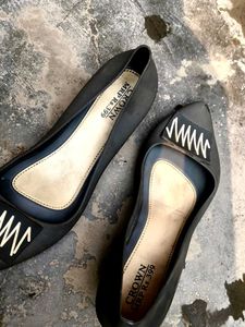Black Pointed Ballerinas