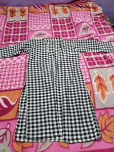 Trendy Women&#39;s Shrug.....!