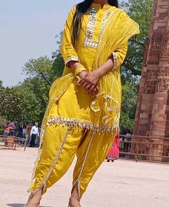 Elegant Yellow Salwar Suit