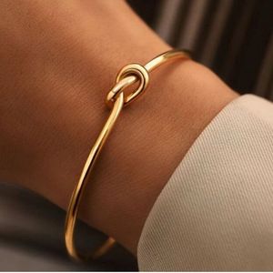 Knot Bangle Bracelet Anti-tarnish
