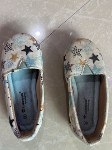 New Baby Girl Shoes Size 25